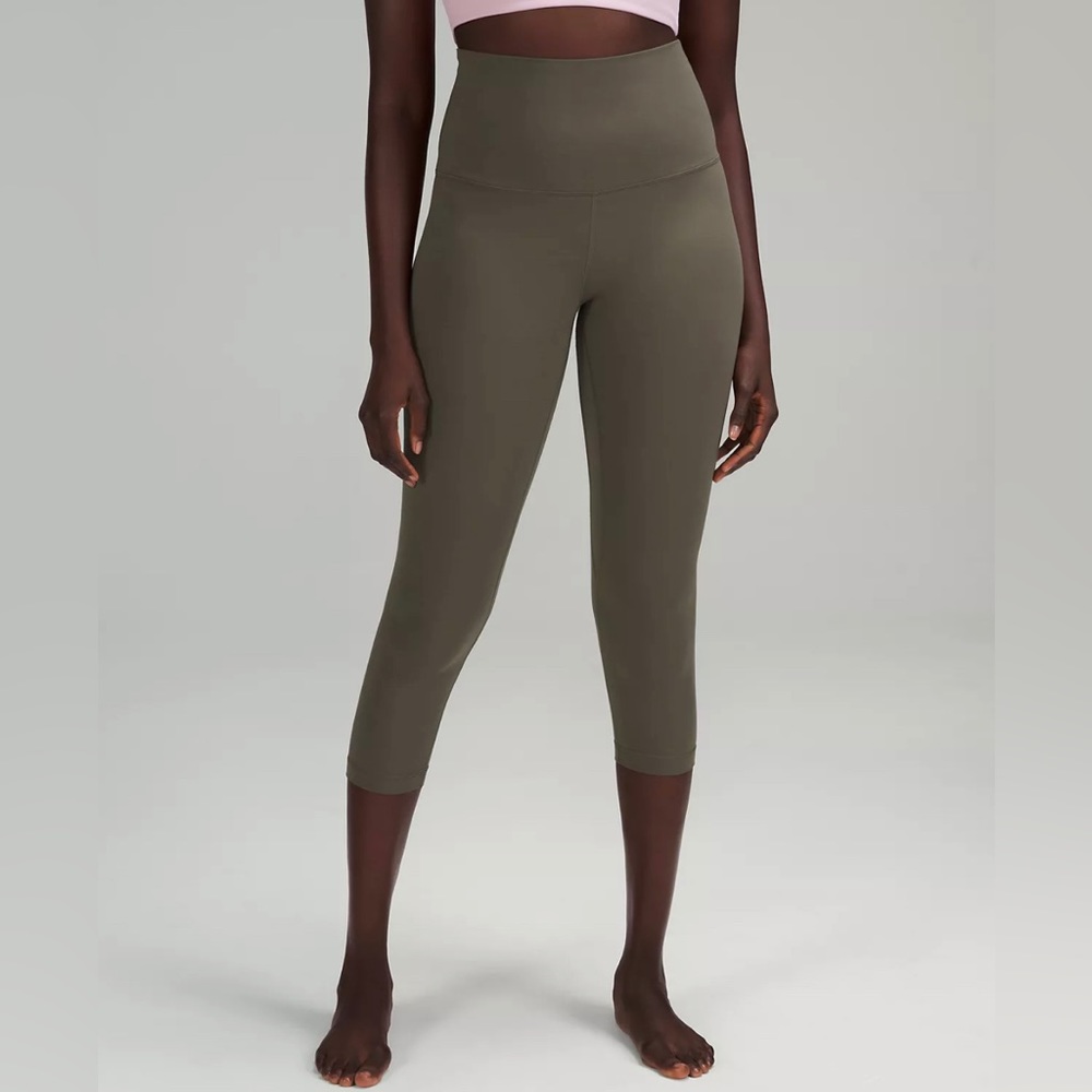 lululemon Align™ Super-High-Rise Crop 21" size 2 color army green